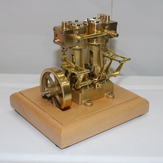 3.7cc two cylinder double acting steam engine model with 200ml steam boiler